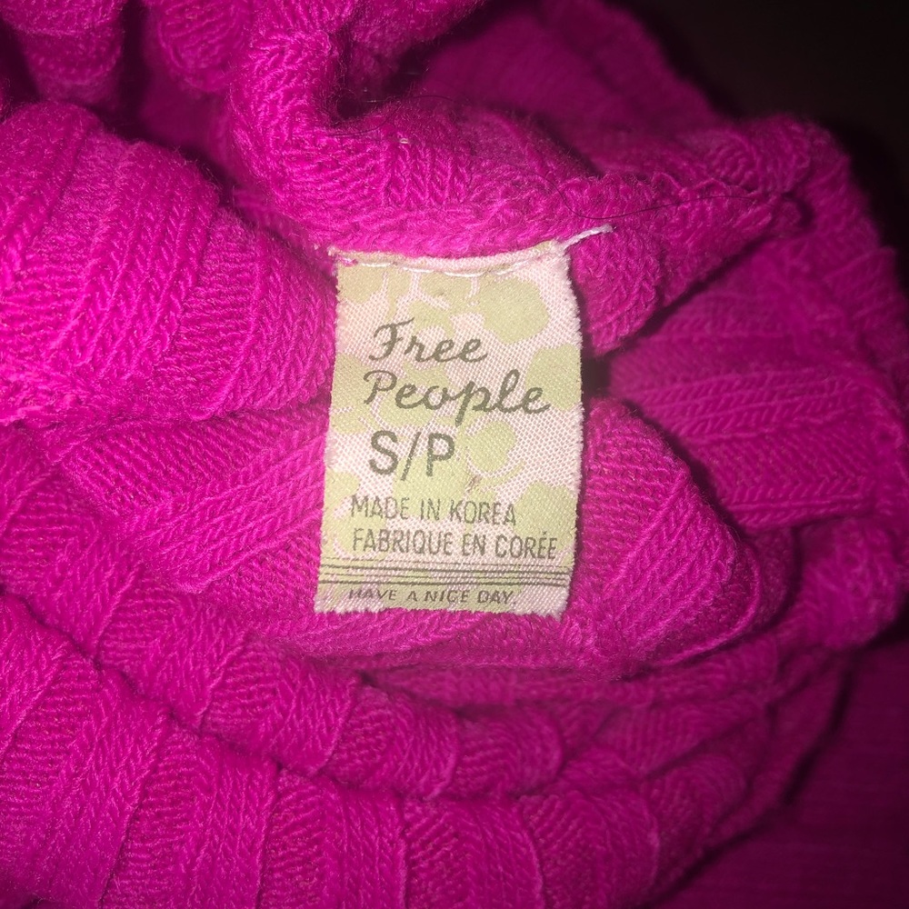 Free People Small Fuschia Ribbed Turtle Neck - Picture 3 of 7